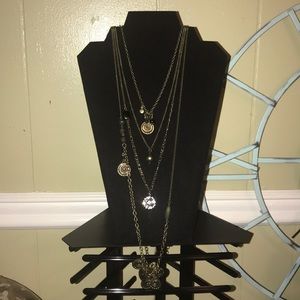 NWT MAURICES Necklace Set